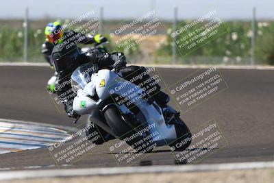 media/Sep-20-2025-TrackDaz (Sat) [[27f0cde673]]/C Group/240pm (Turn 9)/